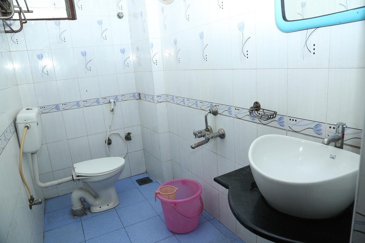 Sri Srinivasar Residency Hotell Vellore Exteriör bild