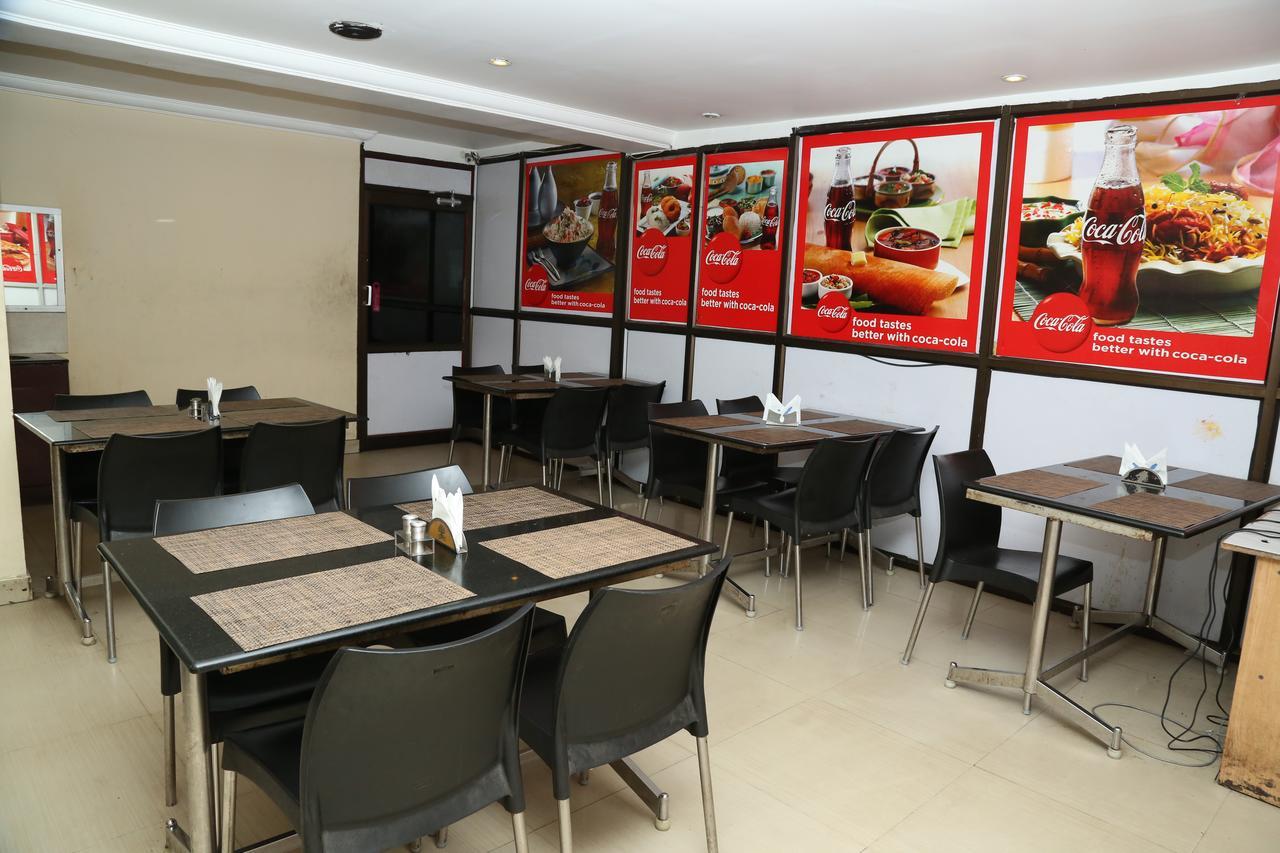Sri Srinivasar Residency Hotell Vellore Exteriör bild